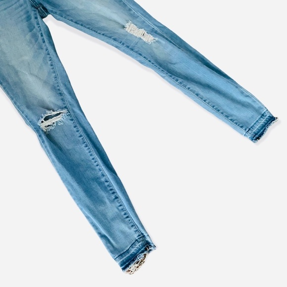 Light Wash Jeggings 2 - Picture 3 of 5